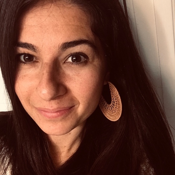 Meet your Posher, Wendy - Picture 1 of 1